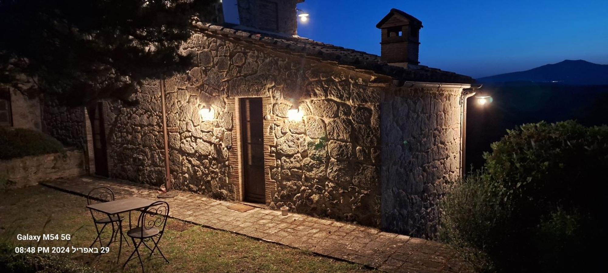 Borgo Fastelli Aparthotel Sarteano Exterior photo